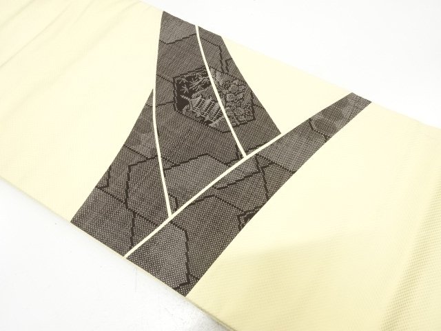 切りばめ　本場大島紬　寺院風景模様　名古屋帯